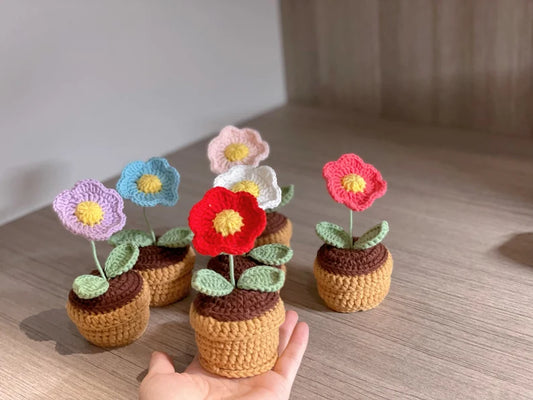 🌷 Handmade Crochet Flower in Pot – A Perfect Valentine’s Gift for Her 🎁